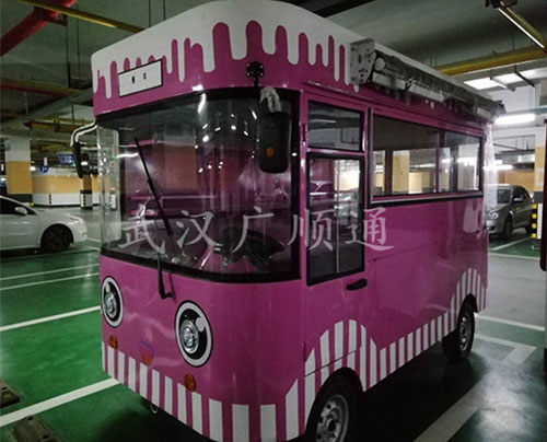 移動(dòng)餐飲車